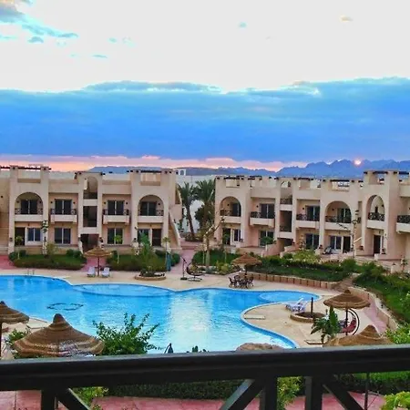 Sunny lakes resort full furnished apartment